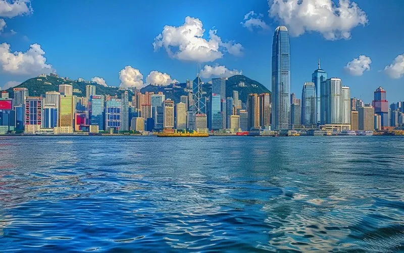 怎么在香港开设网站并建立国内数据库？