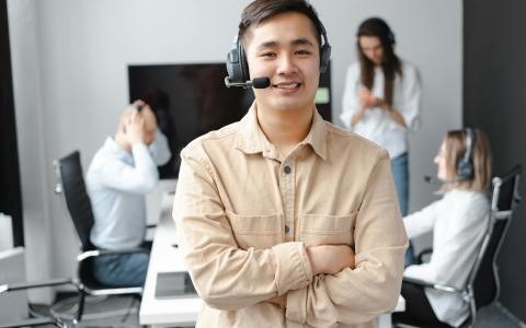 阿里云客服电话400是多少？3种快速找到官方号码的方法