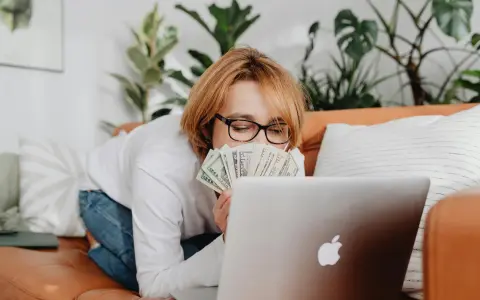 阿里云众人帮：5个接单技巧快速提升收益