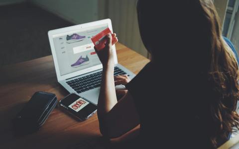 阿里云论坛里聊备案，这些坑我替你先踩过了