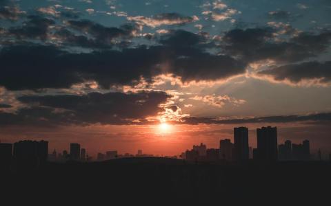 小白必看：阿里云送域名怎么领取，手把手教程