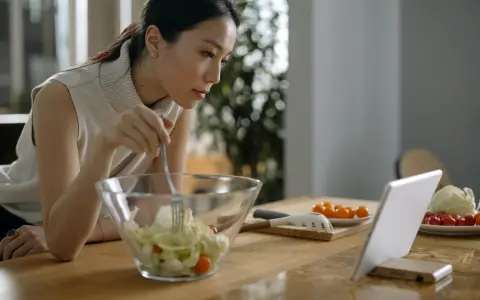 阿里小智云食谱真的能让做饭变得更简单吗？