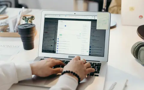 阿里云邮箱怎么注册QQ？手把手教你几分钟搞定