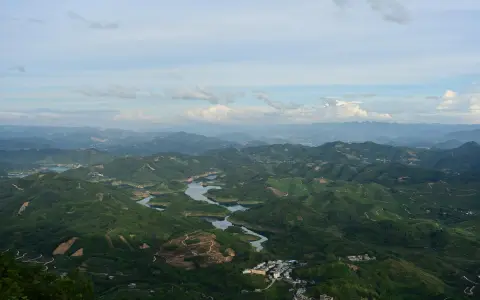 阿里云华北1与华北2区域布局差异及企业选型策略