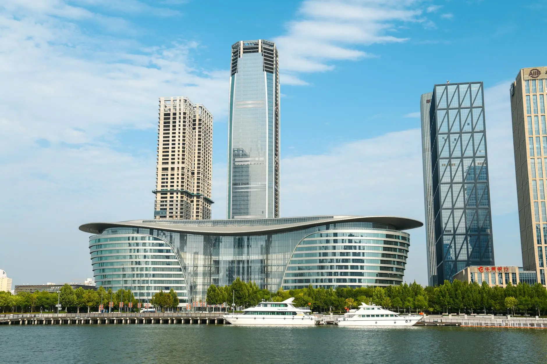 腾讯云怎么创建企业账号?新手一步步注册教程