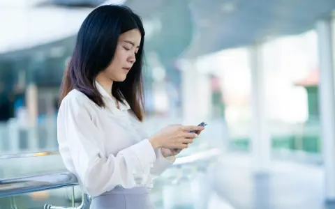 阿里云移动操作系统:生态突围、技术演进与商业化路径解析