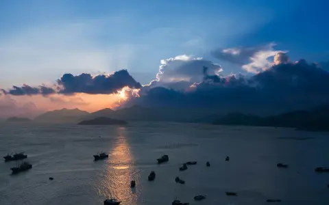 阿里云服务器上如何正确安装和使用Docker？