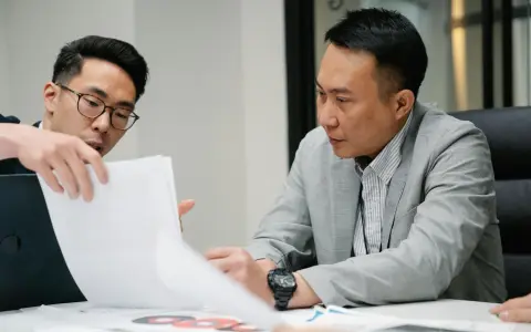 用了阿里巴巴企业服务一周，聊聊马云背后的商业逻辑