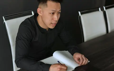 马云为什么淡出阿里巴巴管理层，背后原因是什么？