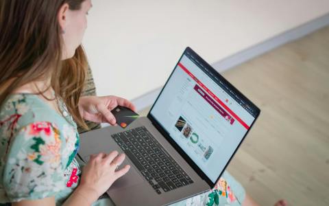 备案域名阿里云备案全流程教程：新手一步步就能完成