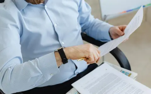 阿里云备案的照片怎么拍才合格？一次通过避坑指南
