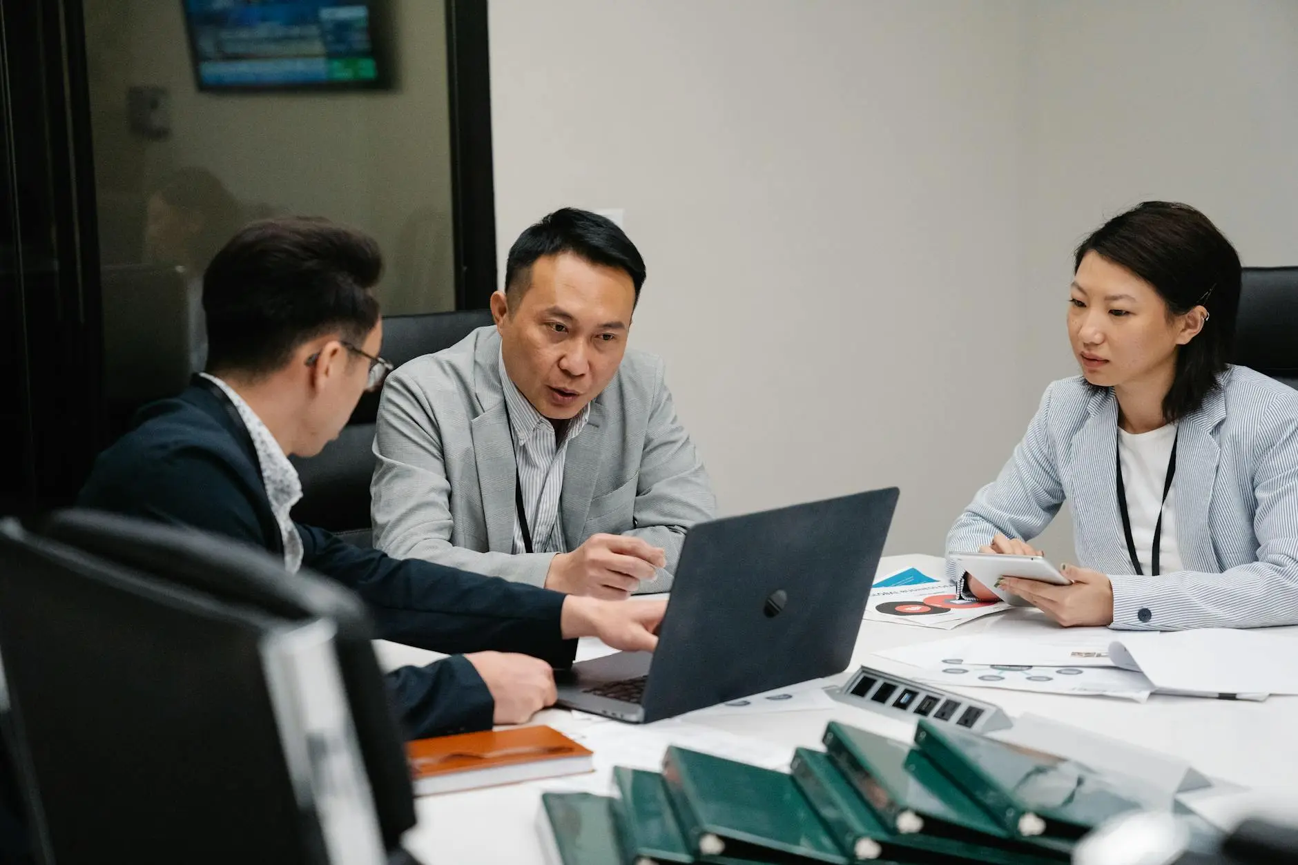 进入阿里云核心部门的路径、门槛与实战策略
