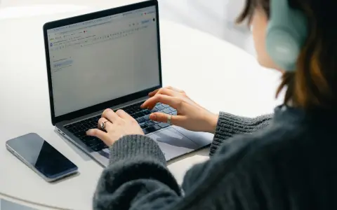 阿里云企业邮箱好吗？5个真实优缺点帮你快速判断是否值得买