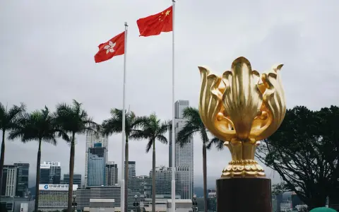 腾讯云香港服务器需要备案吗？小白一看就懂的避坑指南