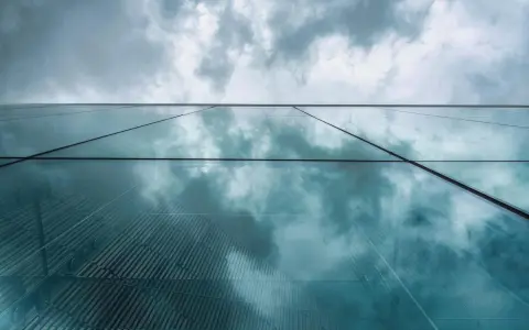 基于阿里云开发的架构选型与成本优化实战指南