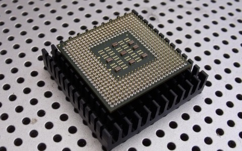 3分钟找到阿里云人工在线客服的5个方法