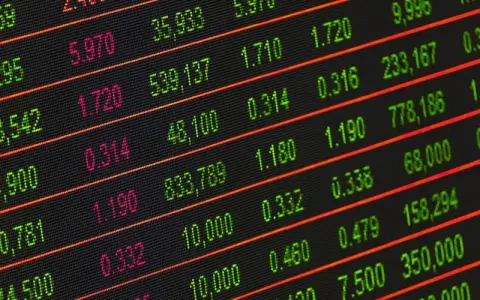 马云在腾讯上市的地位：旁观者、参照者还是时代变量