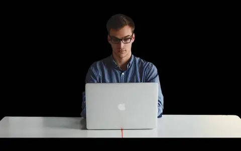 腾讯云转正后离职去阿里，这一步到底值不值得走？