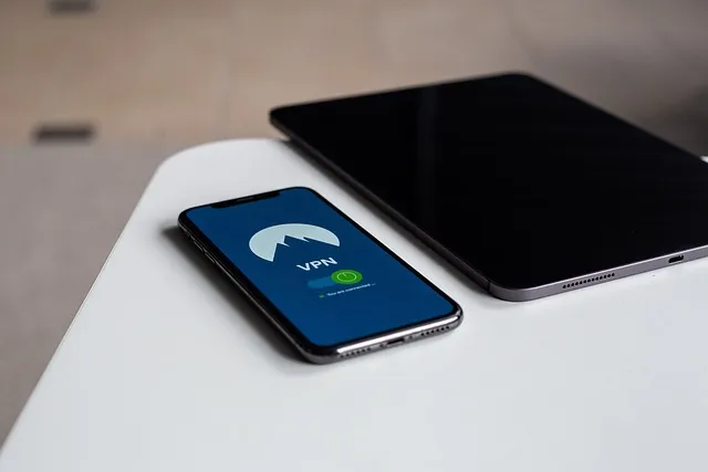 网易云腾讯音乐节目在哪看?一篇讲清入口、差异与使用方法