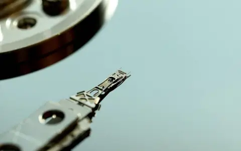 云服务器数据盘配置完全指南：从选型到实战优化
