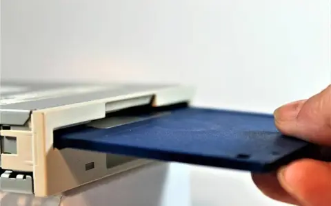 云服务器快照是什么？一文讲透原理、作用与使用场景
