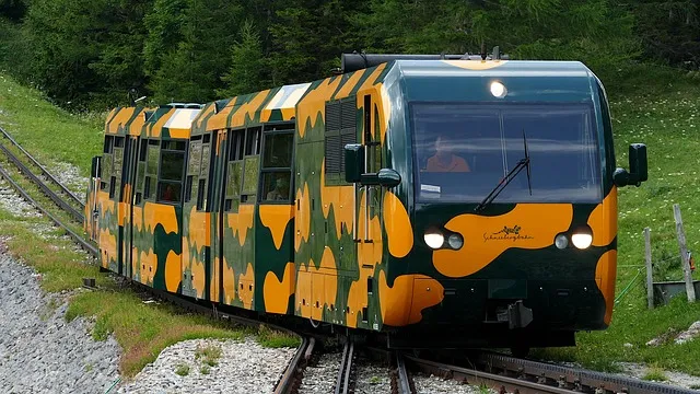 河北服务器公司云主机怎么选？企业上云避坑与实战指南
