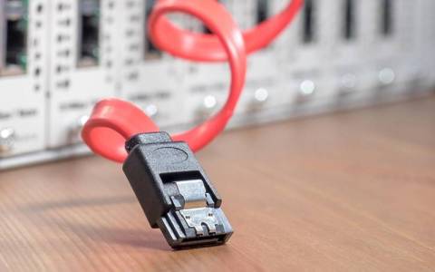 山东高频服务器云主机怎么选？企业上云提速与成本实战指南