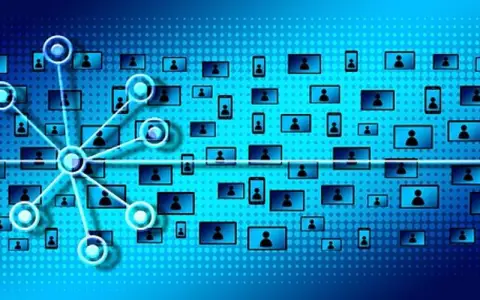 云服务器玩网游卡怎么办？从原理到排查一次讲透