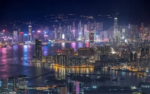 腾讯云主机香港怎么选？部署网站与业务上云实战指南