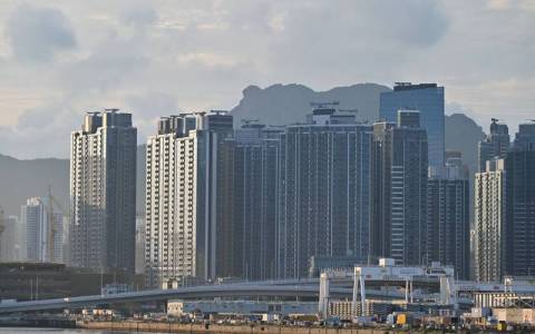 阿里云香港主机怎么样？7个维度讲透性能、速度与选购建议