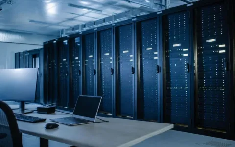 云主机图片素材怎么选？企业宣传与内容运营实用指南